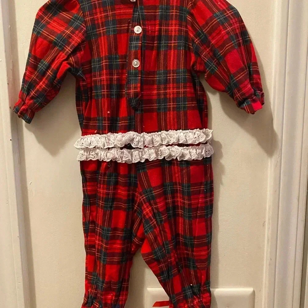 Plaid Holiday Ruffle Butt Sleeper